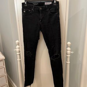 Black skinny jeans
